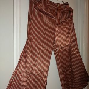 Maeve by Anthropologie pans